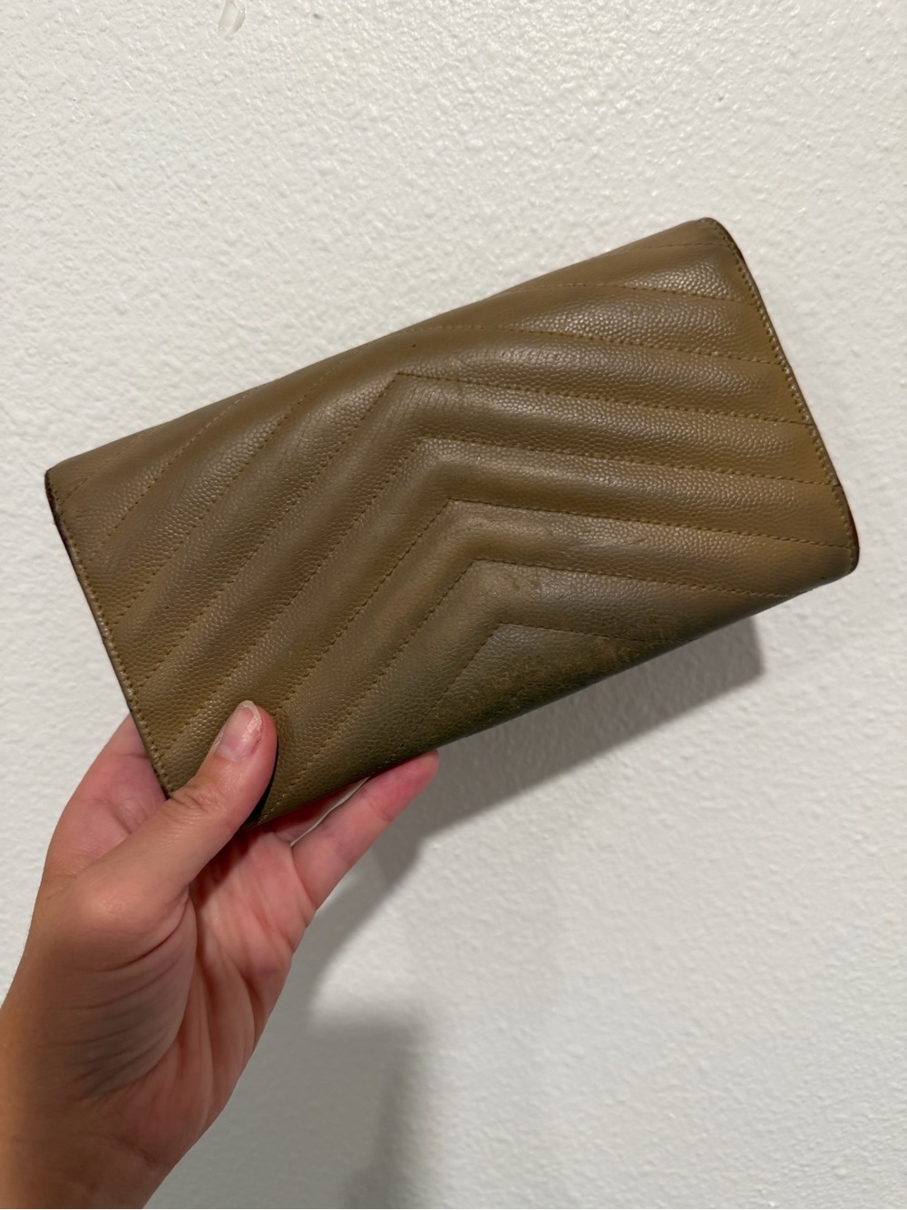 Saint Laurent Quilted Envelope Wallet - Picture 2 of 3